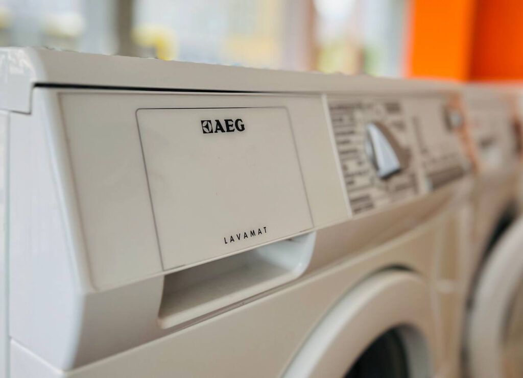 AEG Budget